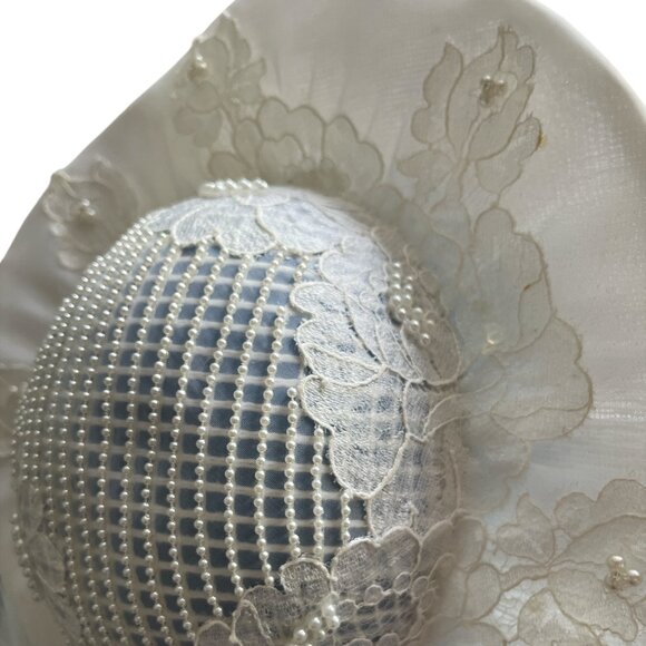 Bride Hat With Long Veil Vintage White With Pearl and Bling Beads Wedding Bridal - Picture 1 of 7